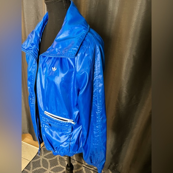 Authentic ADIDAS blue varsity jacket - Picture 4 of 7